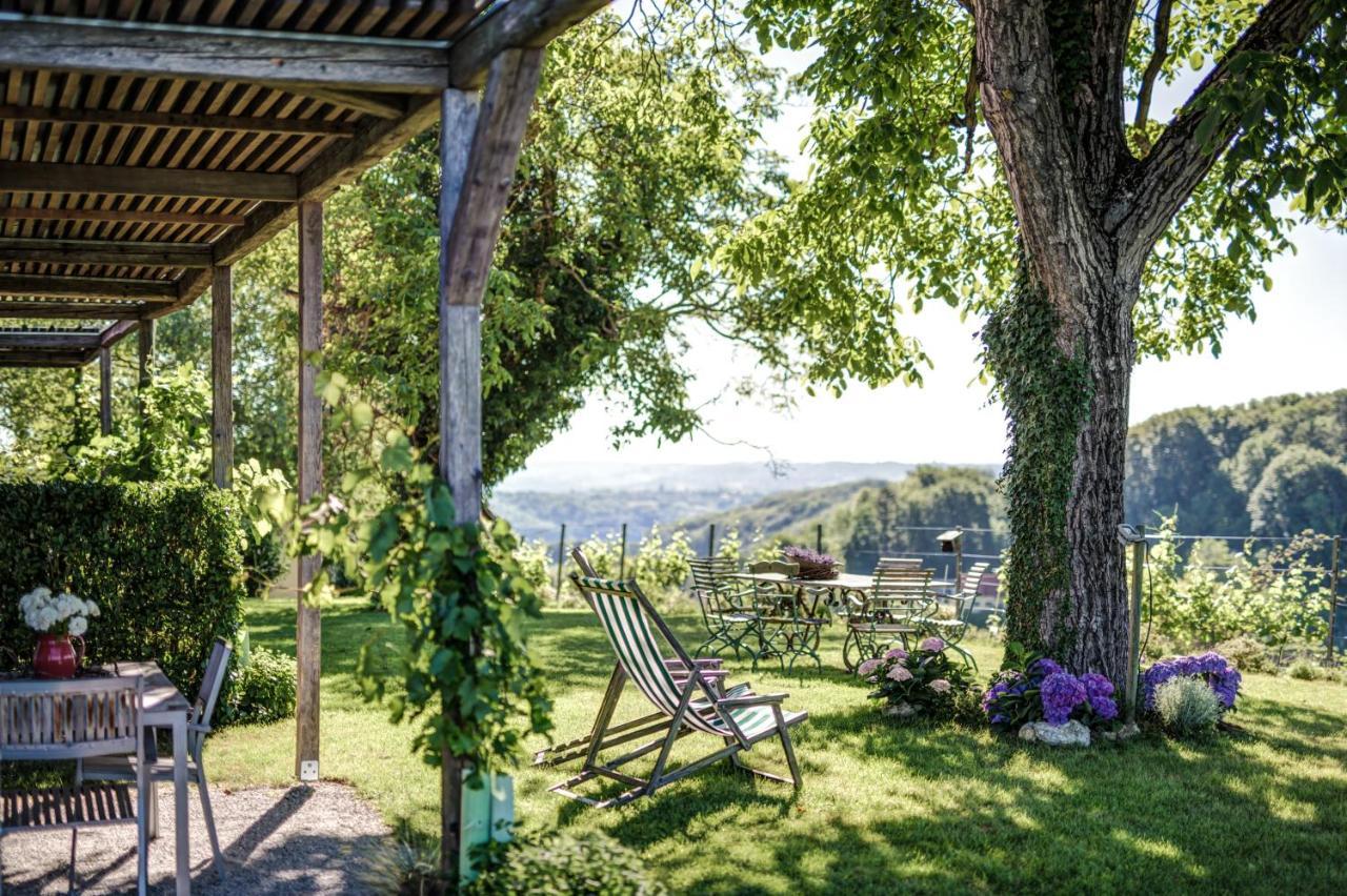 Winzarei, Weingut Tement Villa Berghausen Exterior foto