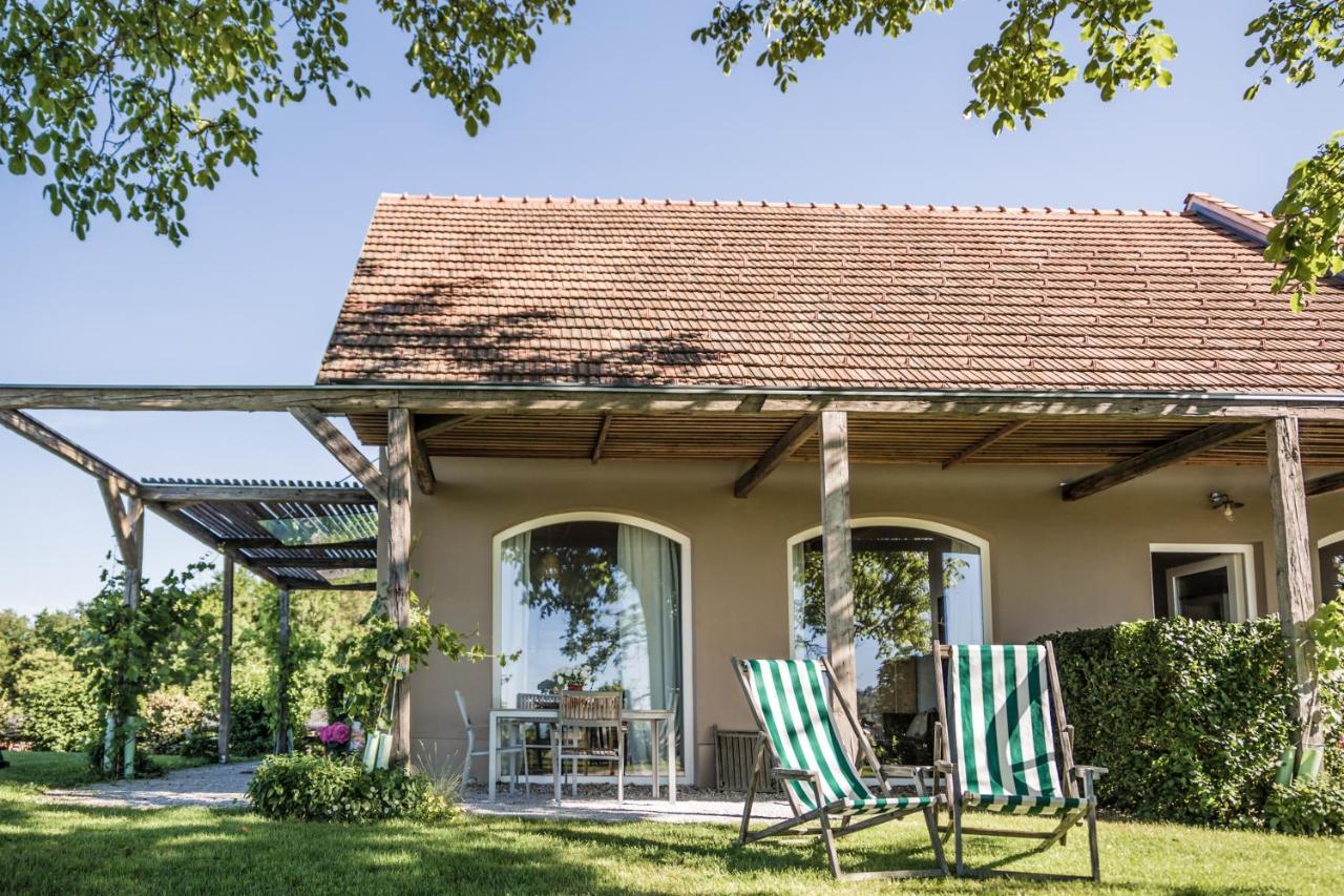 Winzarei, Weingut Tement Villa Berghausen Exterior foto